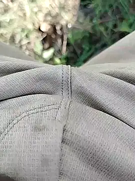 Snapshot of t2pnb chatting on December 2, 7:03 am t2pnb online show from December 2, 7:03 am