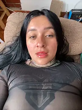 Snapshot of Rouse_07 chatting on December 3, 4:27 pm Rouse 07 online show from December 3, 4:27 pm