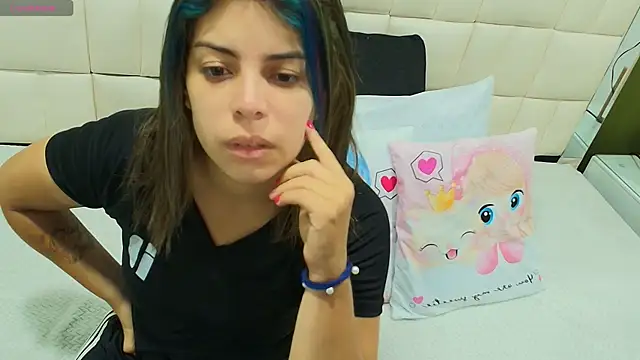 gisell gomez online show from October 23, 12:04 pm