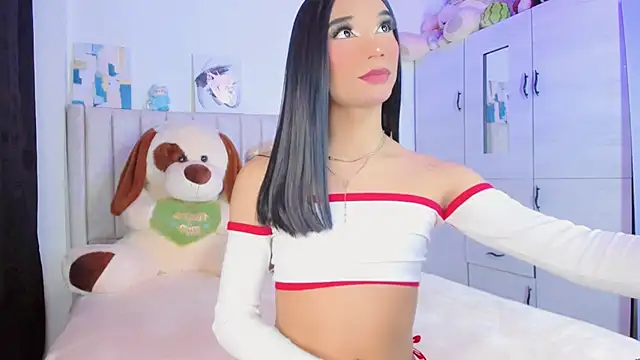 Snapshot of baby_cleo chatting on November 1, 10:45 pm baby cleo online show from November 1, 10:45 pm