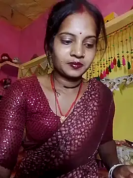 Hot bbbb online show from April 7, 4:18 pm