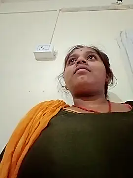 Snapshot of Hot_crety chatting on October 6, 12:02 pm Hot crety online show from October 6, 12:02 pm