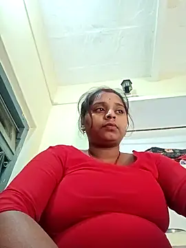 Snapshot of Hot_crety chatting on November 26, 9:21 am Hot crety online show from November 26, 9:21 am