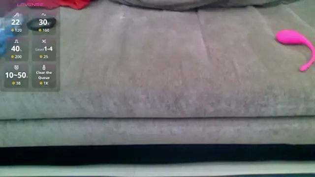 Snapshot of cute_girl007 chatting on October 22, 6:46 am cute girl007 online show from October 22, 6:46 am