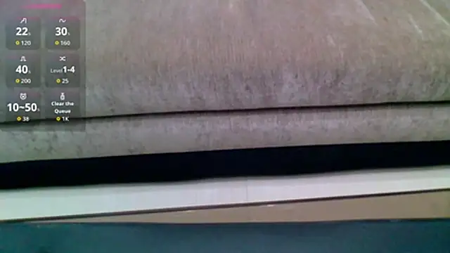 Snapshot of cute_girl007 chatting on October 29, 6:15 am cute girl007 online show from October 29, 6:15 am