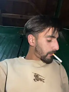 lyath3245 online show from April 10, 4:44 pm