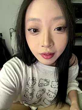 tuzi5201314 online show from December 2, 5:30 pm