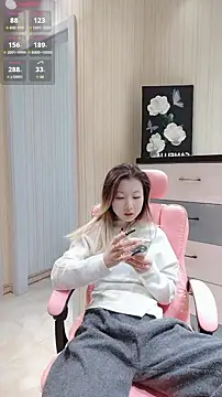 Deserve E online show from December 4, 6:44 am