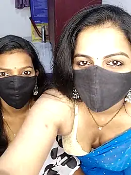 Snapshot of sneha_bebo chatting on November 25, 12:27 pm sneha bebo online show from November 25, 12:27 pm