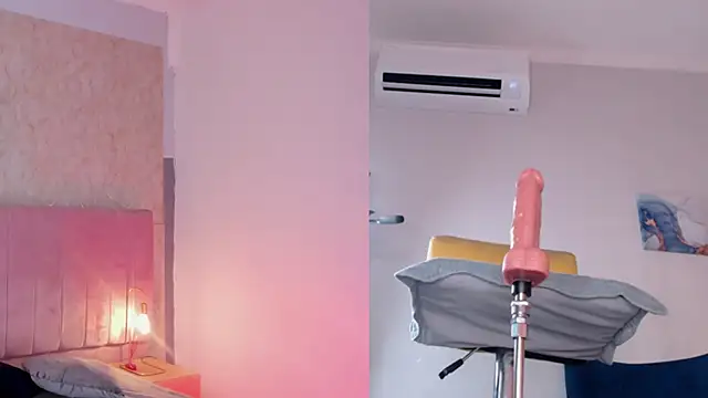 Snapshot of Hillary_Collins1 chatting on September 13, 3:28 am Hillary Collins1 online show from September 13, 3:28 am