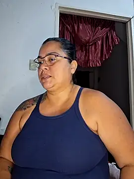 Snapshot of NARNYALABELLA chatting on November 27, 10:56 pm NARNYALABELLA online show from November 27, 10:56 pm