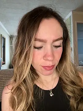 Snapshot of BritgetPsychol chatting on September 19, 9:26 pm BritgetPsychol online show from September 19, 9:26 pm