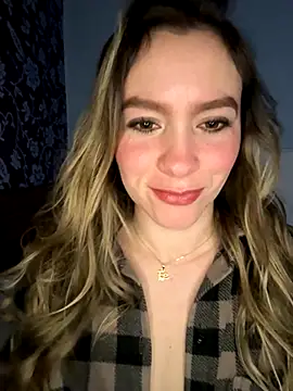 Snapshot of BritgetPsychol chatting on September 30, 3:44 am BritgetPsychol online show from September 30, 3:44 am