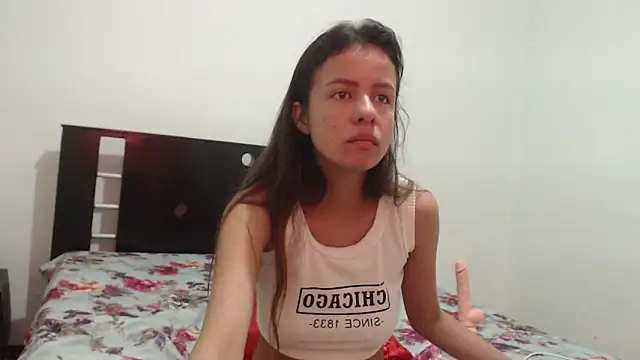 nathaly jones  online show from November 4, 12:15 pm