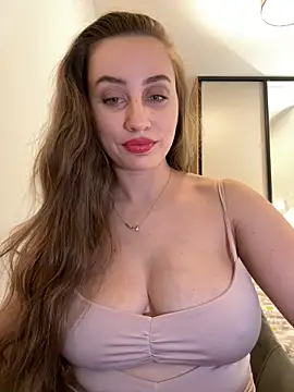 Maribelle Vinnie online show from February 2, 5:11 pm