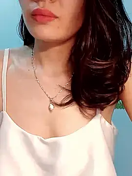 Snapshot of Hinna_x chatting on April 23, 2:30 pm Hinna x online show from April 23, 2:30 pm