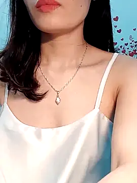Snapshot of Hinna_x chatting on May 14, 6:53 am Hinna x online show from May 14, 6:53 am