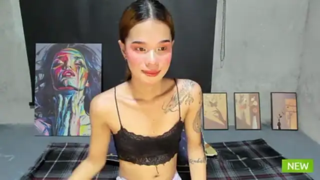 Snapshot of Colette_Thompson chatting on November 29, 12:19 pm Colette Thompson online show from November 29, 12:19 pm