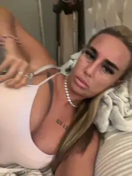 EllieMaeBaby online show from October 15, 8:53 pm