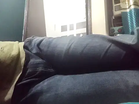 rocky4u7 online show from December 1, 3:00 am