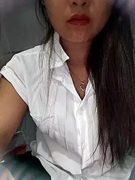 Snapshot of moa_koa chatting on October 12, 1:21 pm moa koa online show from October 12, 1:21 pm