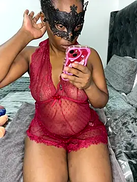 wellbuiltDiosa online show from October 5, 10:51 pm