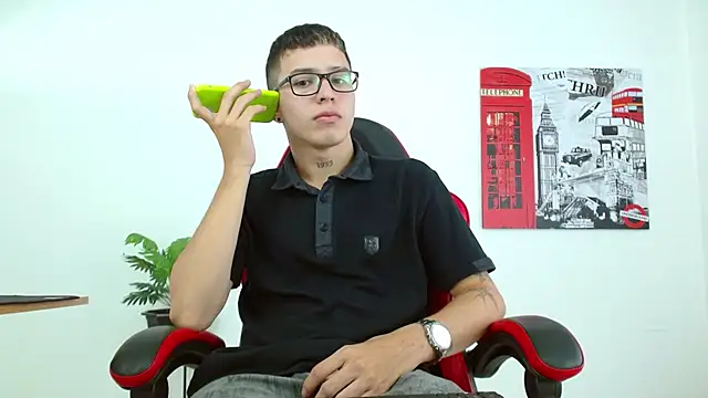 Cumandres18 online show from September 11, 2:06 pm