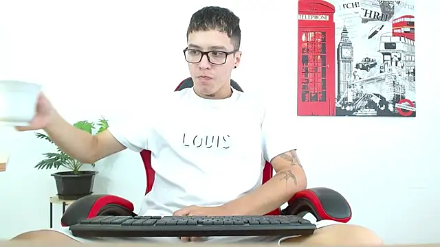 Cumandres18 online show from September 13, 1:55 pm