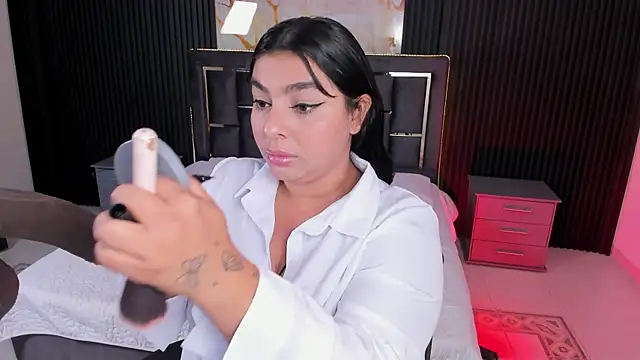 Snapshot of Hannasscott chatting on October 20, 11:32 am Hannasscott online show from October 20, 11:32 am