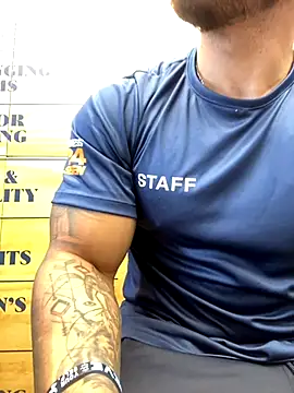 Snapshot of mason_fit chatting on September 23, 3:26 pm mason fit online show from September 23, 3:26 pm