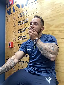 Snapshot of mason_fit chatting on October 12, 12:26 pm mason fit online show from October 12, 12:26 pm