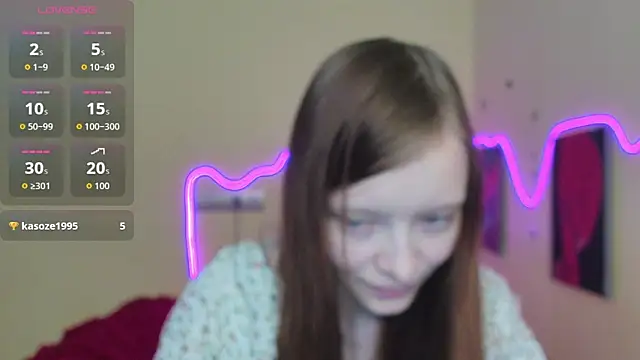 Snapshot of AliceHaris chatting on September 30, 3:11 am AliceHaris online show from September 30, 3:11 am