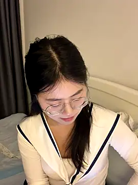 Ella-A9 online show from September 24, 6:22 pm