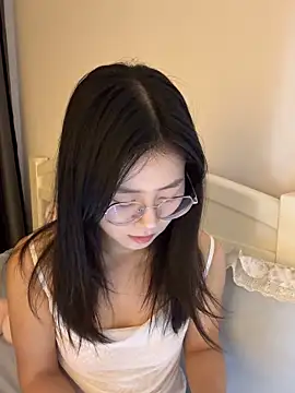 Ella-A9 online show from September 28, 2:55 pm