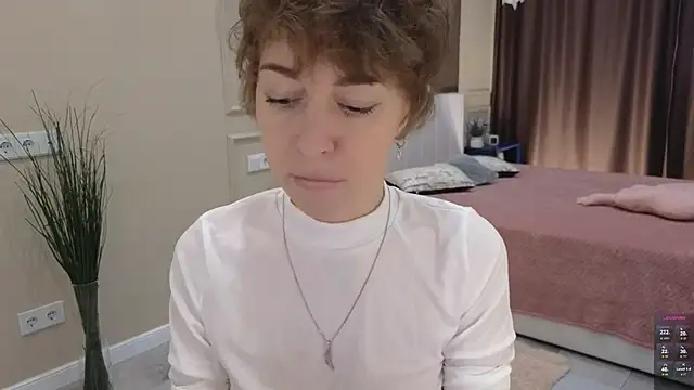 daniellia  online show from October 12, 9:08 am