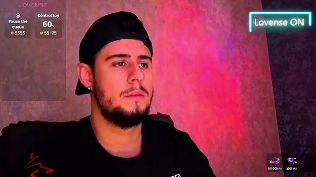 Snapshot of ryan_evanss chatting on September 17, 1:02 pm ryan evanss online show from September 17, 1:02 pm