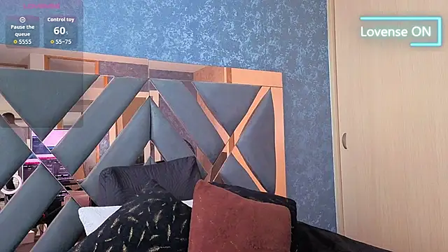 Snapshot of ryan_evanss chatting on September 24, 1:03 pm ryan evanss online show from September 24, 1:03 pm