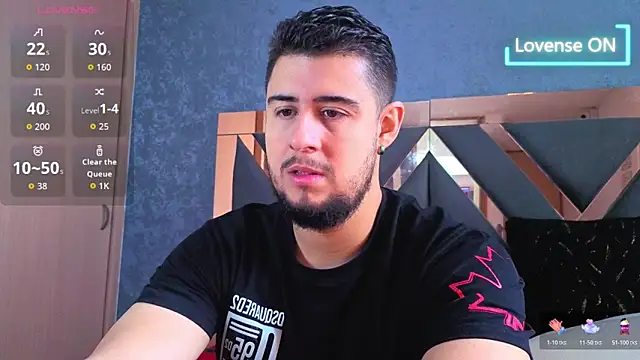 Snapshot of ryan_evanss chatting on November 1, 12:18 pm ryan evanss online show from November 1, 12:18 pm