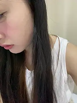 MengMeng0515 online show from April 14, 2:01 pm