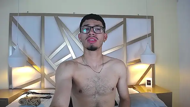 Snapshot of Jaxon_Carter chatting on September 12, 11:59 pm Jaxon Carter online show from September 12, 11:59 pm