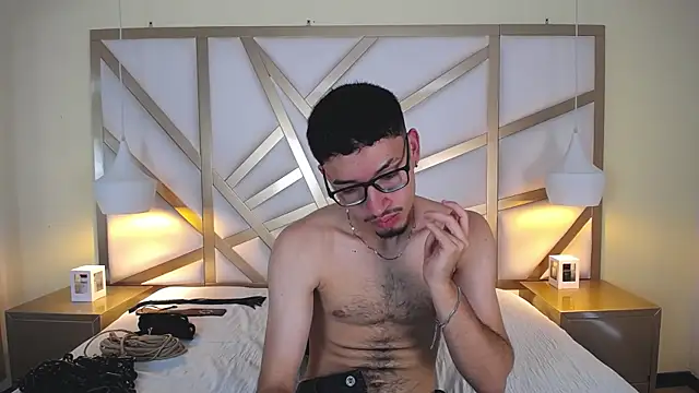 Snapshot of Jaxon_Carter chatting on September 13, 8:52 pm Jaxon Carter online show from September 13, 8:52 pm