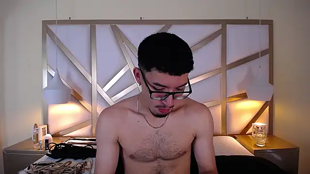 Snapshot of Jaxon_Carter chatting on October 26, 8:37 pm Jaxon Carter online show from October 26, 8:37 pm