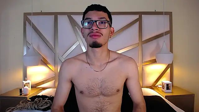 Snapshot of Jaxon_Carter chatting on November 8, 12:22 am Jaxon Carter online show from November 8, 12:22 am