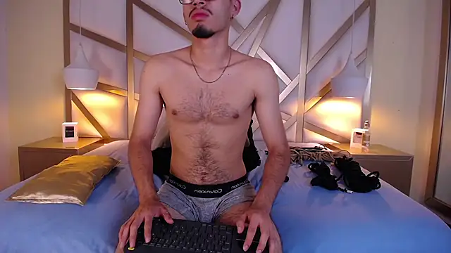 Jaxon Carter online show from January 8, 1:30 am