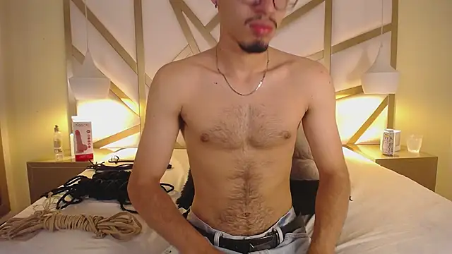 Jaxon Carter online show from February 18, 1:34 am