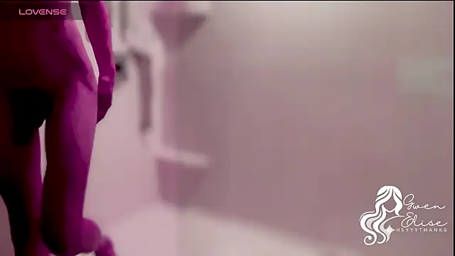 Snapshot of heyyythanks chatting on November 6, 12:55 am heyyythanks online show from November 6, 12:55 am