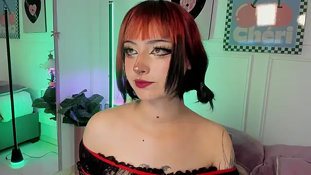 Zoe Lynch  online show from March 23, 11:58 am