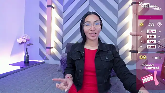 Snapshot of lucyy_liiuu chatting on October 3, 1:08 pm lucyy liiuu online show from October 3, 1:08 pm