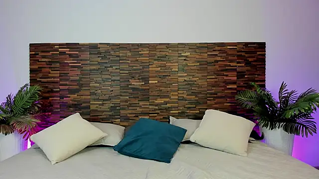 Snapshot of lucyy_liiuu chatting on October 28, 2:09 pm lucyy liiuu online show from October 28, 2:09 pm