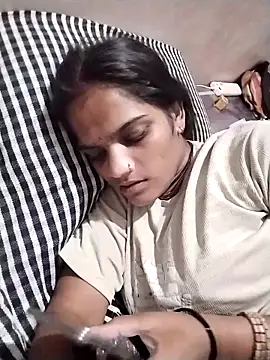 Sofia kuuu online show from September 19, 11:55 am